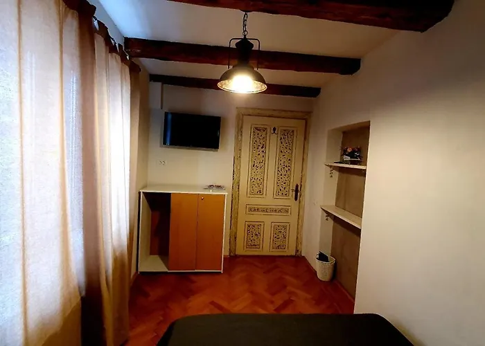 Nomad Apartment